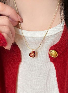 水果石榴秋冬高级感复古时尚安可拉红设计项链吊坠毛衣锁骨配饰女