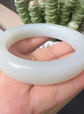 和田玉手镯56.2*14*10