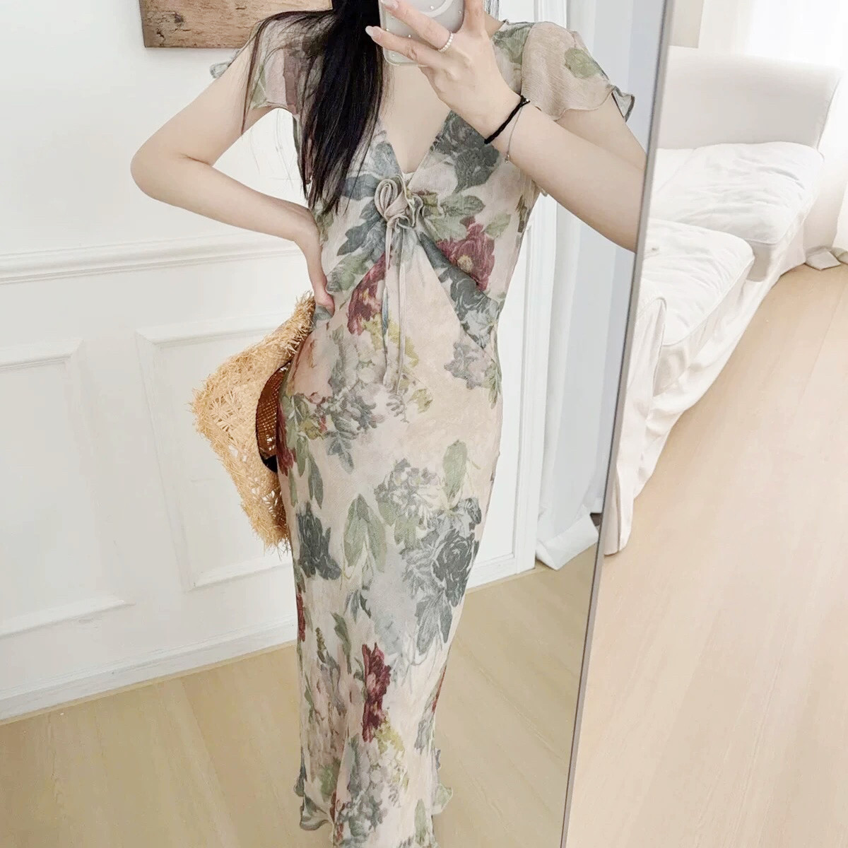 Fen 浪漫花间 法式复古玫瑰碎花v领连衣裙收腰海边度假鱼尾长裙夏