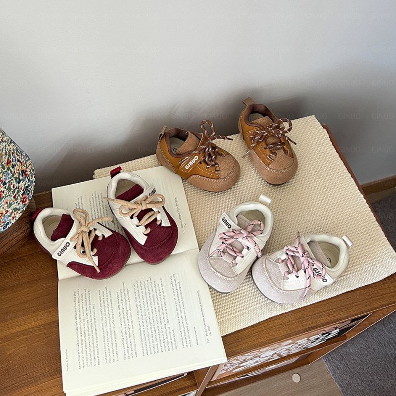 {18—30码}儿童休闲板鞋女童男宝宝鞋子软底小童阿甘鞋春秋季新款