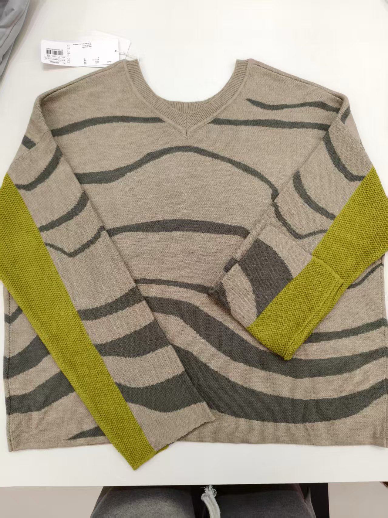 日本限定   拼色针织上衣