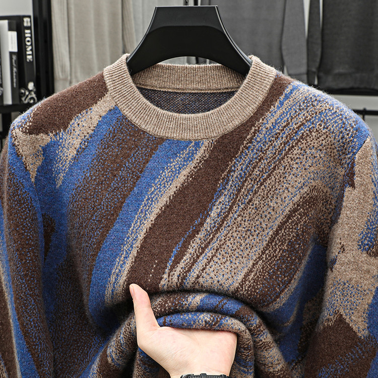 普通毛线圆领标准青春活力风套头针织衫/毛衣