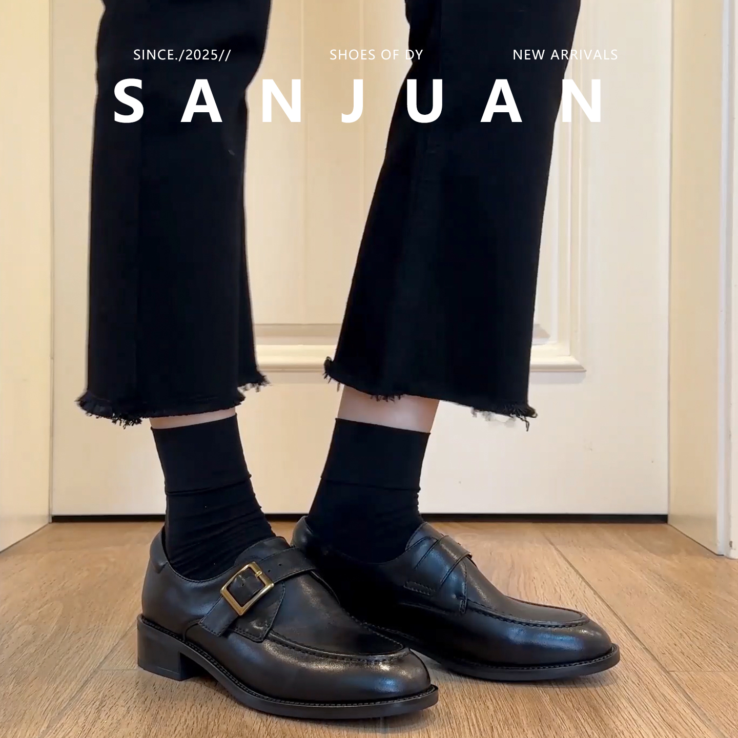 舒适百搭低跟黑色哑光乐福鞋