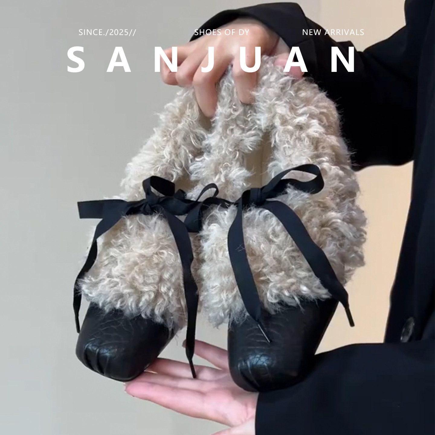 黑色/棕色加绒保暖粗跟小皮鞋