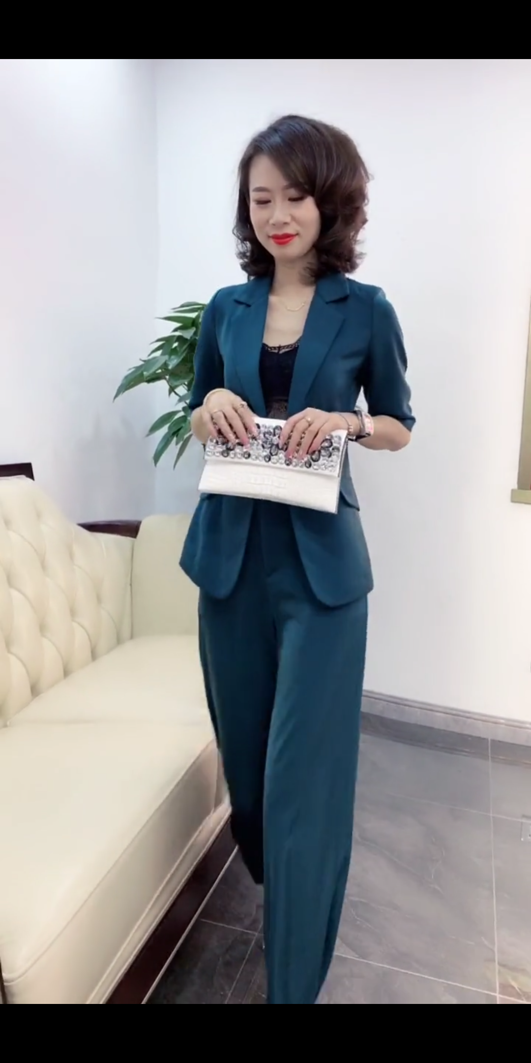 醋酸真丝不褶皱免烫时尚套装女2021夏气质小西装显瘦阔腿裤两件套