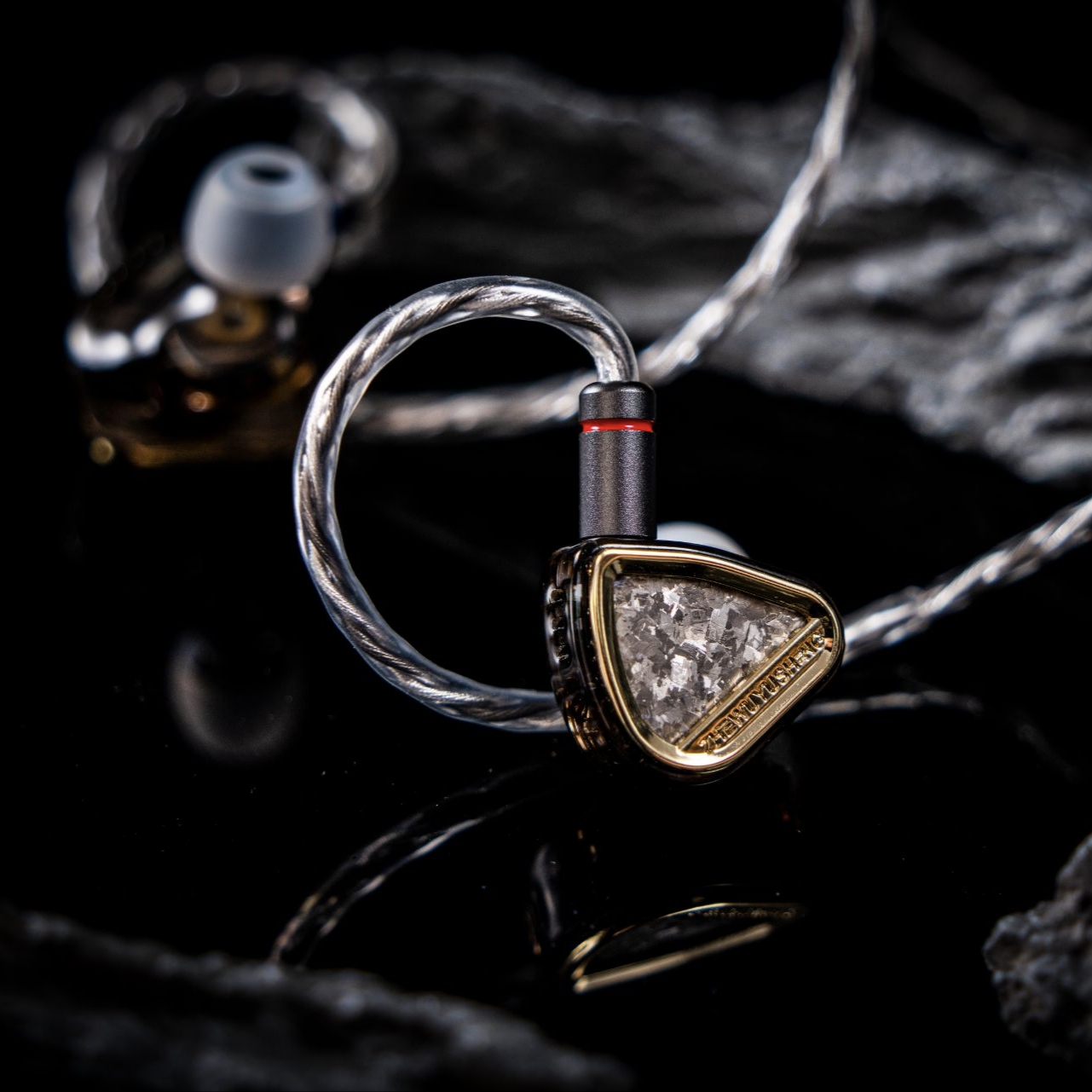 黑岩之星BRS多单元动圈平板耳机