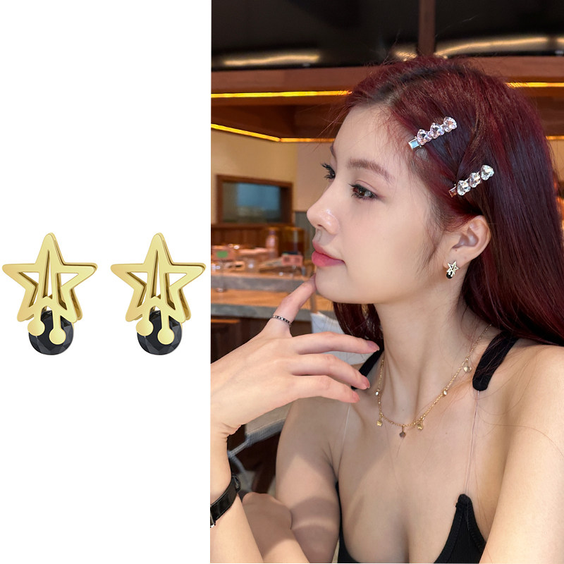 高级饰品甜酷日常通勤百搭星星耳钉女小众设计感耳饰钛钢金色气质