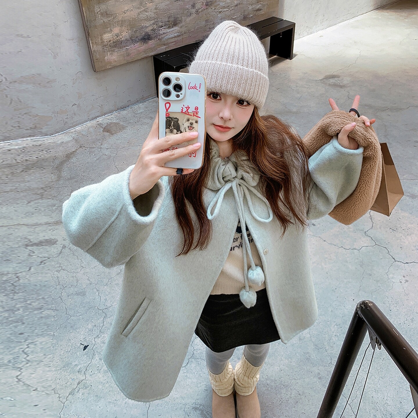 女装/女士精品毛呢外套2025年冬季绵羊毛70% 聚酯纤维30%