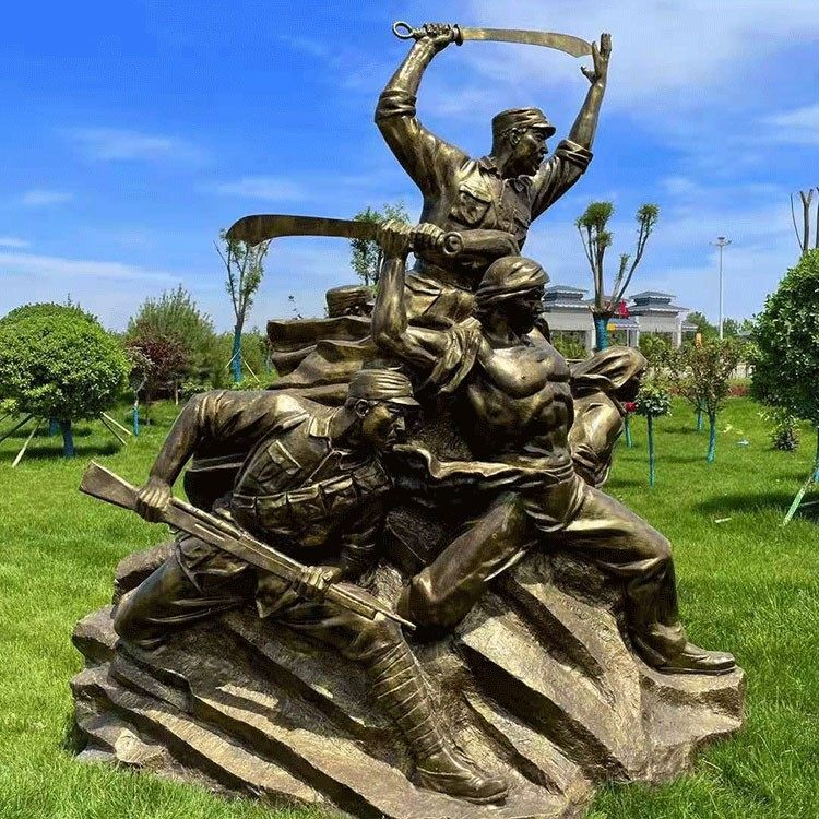 定做玻璃钢树脂仿铜红军雕像定制新四军雕塑冲锋订烈士陵园摆件