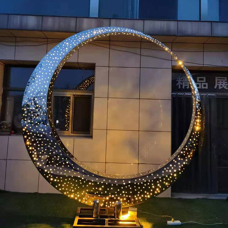 定制不锈钢月亮雕塑镂空发光定做金属纯手工铁艺雕像订招财摆件