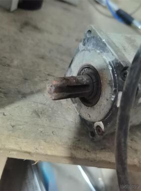 a5伺服电机mhmd042g1u,a5驱动器mbdk