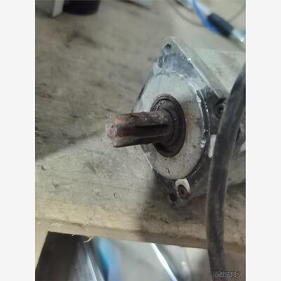 a5伺服电机mhmd042g1u,a5驱动器mbdk