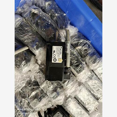 安川YASKAWA 五系100w  SGMJV-01ADA2