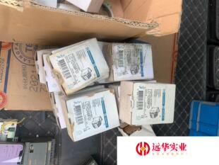 LC1D09FD施耐德三极直流接触器,电流9A线圈电压110
