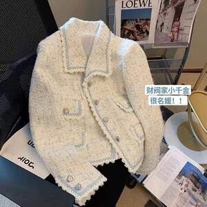 美娇娘小香风翻领爱心钮扣外套女秋季款法式时尚高端气质短款上衣