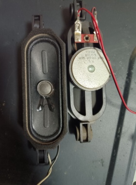 创维32E360E 42E361W 40E3500 42E360E 32E361S喇叭5622-106124-0