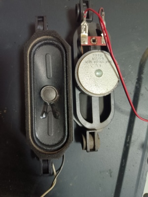 创维32E360E 42E361W 40E3500 42E360E 32E361S喇叭5622-106124-0