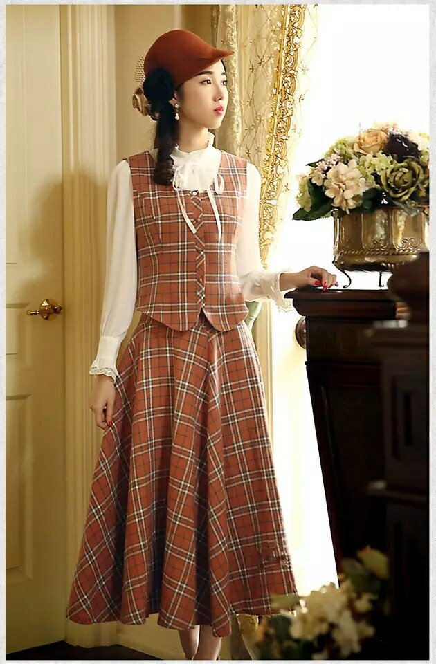 上海滩民国大小姐洋装出租复古学院民国格子马甲背心两件套班服潮