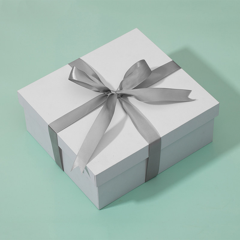 白色礼品盒子精美中国风简约大号生日口红礼盒包装盒空盒礼物盒