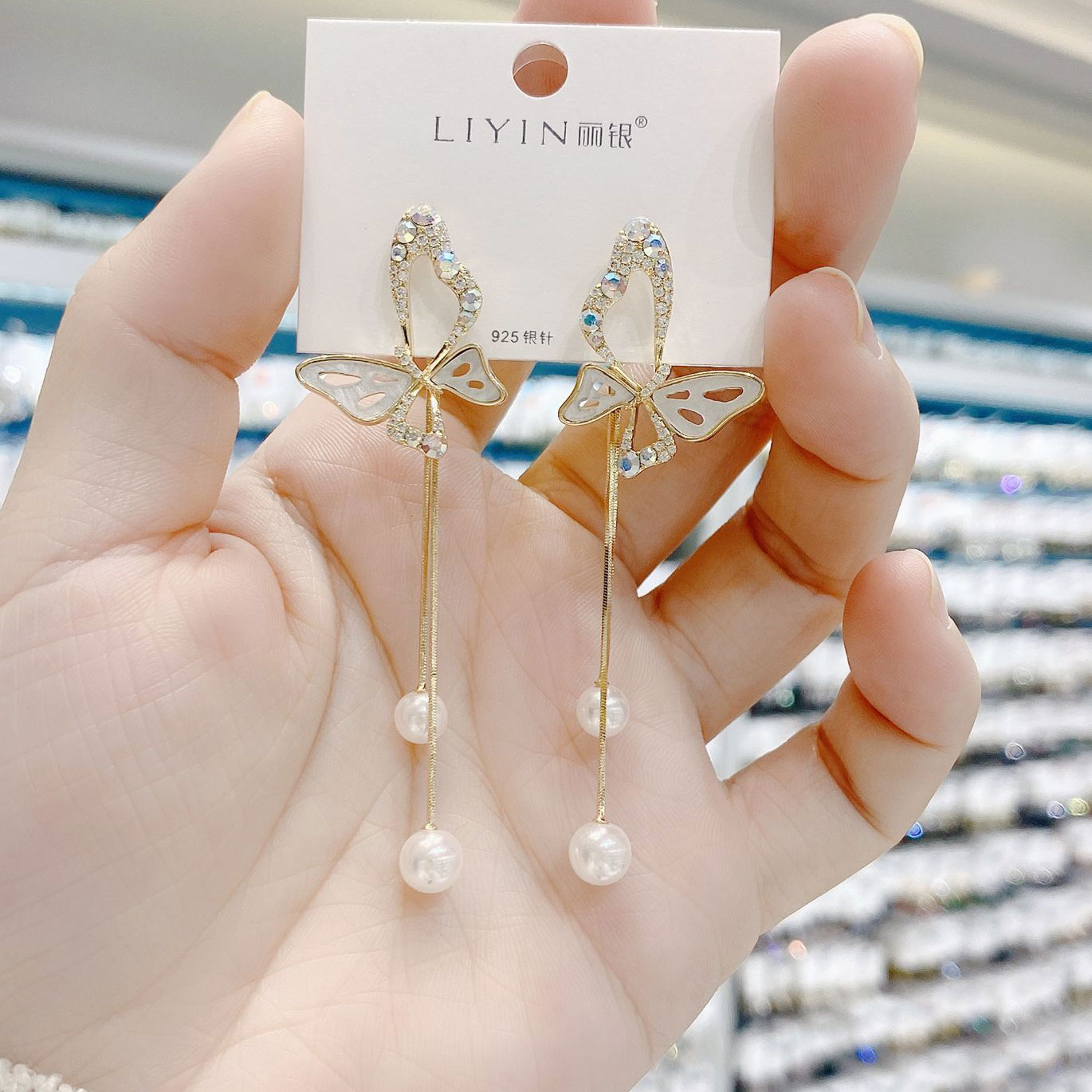 日韩风蝴蝶百搭显脸瘦流苏耳环