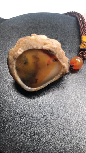 黄龙玉水草带皮原石