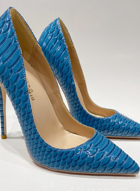2021春季新款蓝色蛇纹12cm尖头浅口细跟单鞋女性感百搭高跟鞋10cm