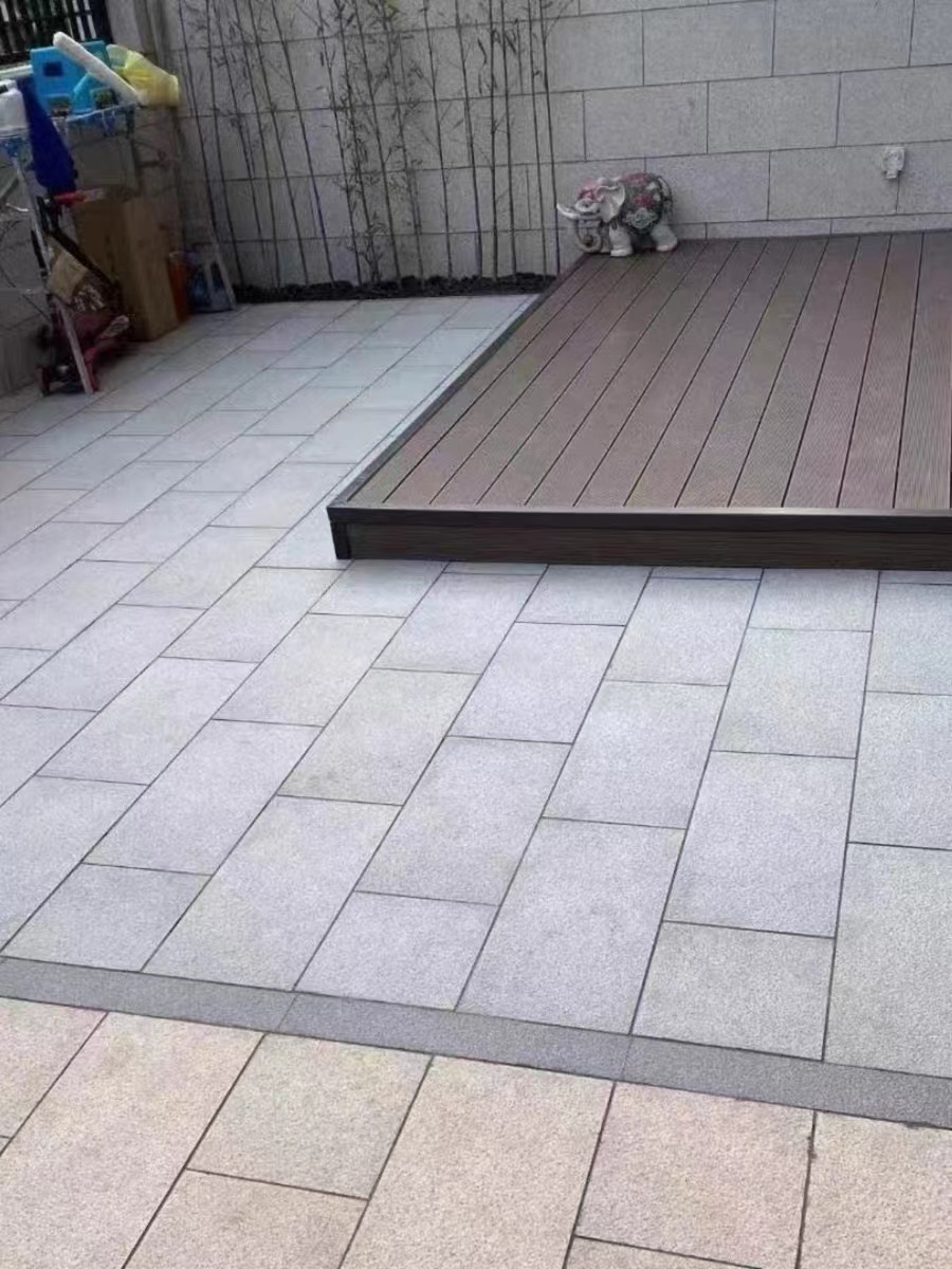 户外庭院瓷砖车库仿花岗岩晋江厂