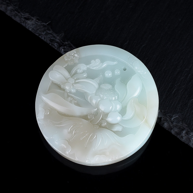 玉翡缘天然和田玉且末玉料蜻蜓荷花圆形吊坠牌子疆年玉石项链玉挂