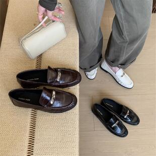 乐福鞋女英伦2026年新款浅口一脚蹬豆豆鞋平底圆头单鞋平跟小皮鞋