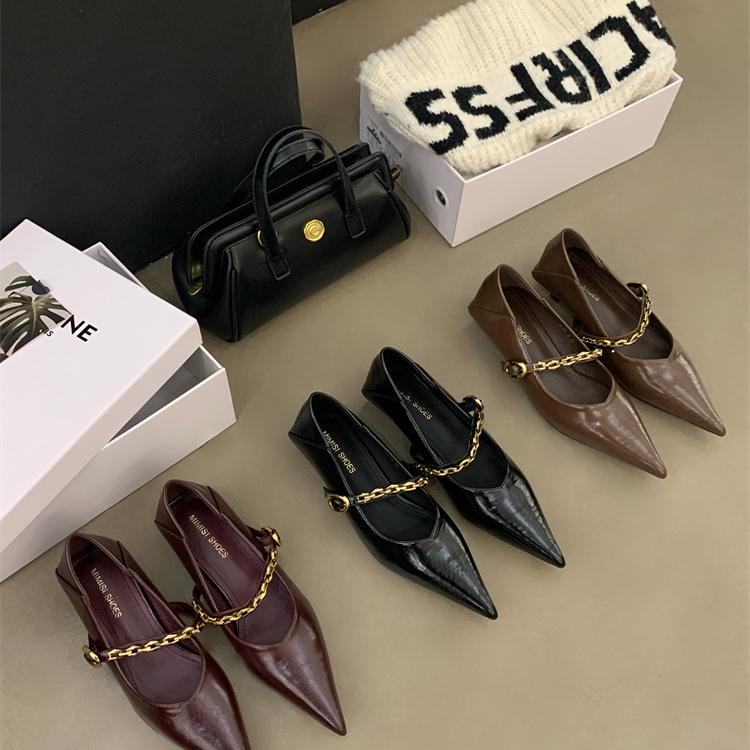 韩版尖头链子一字带设计浅口单鞋女2025年春秋新款一脚蹬细跟瓢鞋