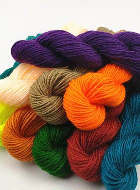 腈纶4股毛线中粗毛线手工编织毛线勾鞋子专用线钩针毛线毛线团