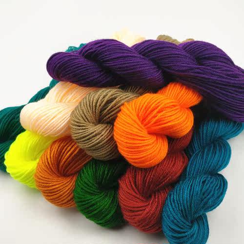 中粗毛线手工编织毛线