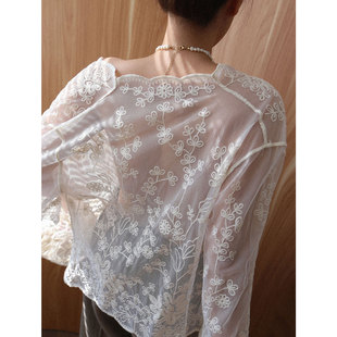 重工刺绣蕾丝打底衫 法式 女内搭叠穿上衣轻奢高级感 1st编辑店