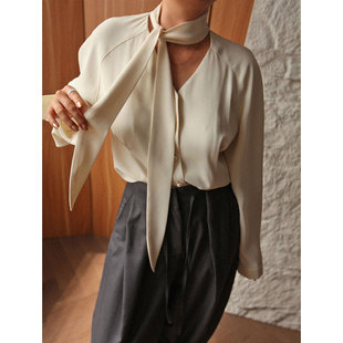 松弛感宽松长袖 女新款 浪漫慵懒飘带V领米色衬衫 衬衣 1st编辑店