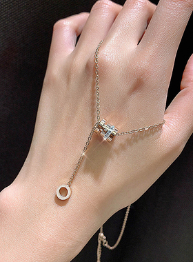 轻奢高级感项链奢华气质锁骨链