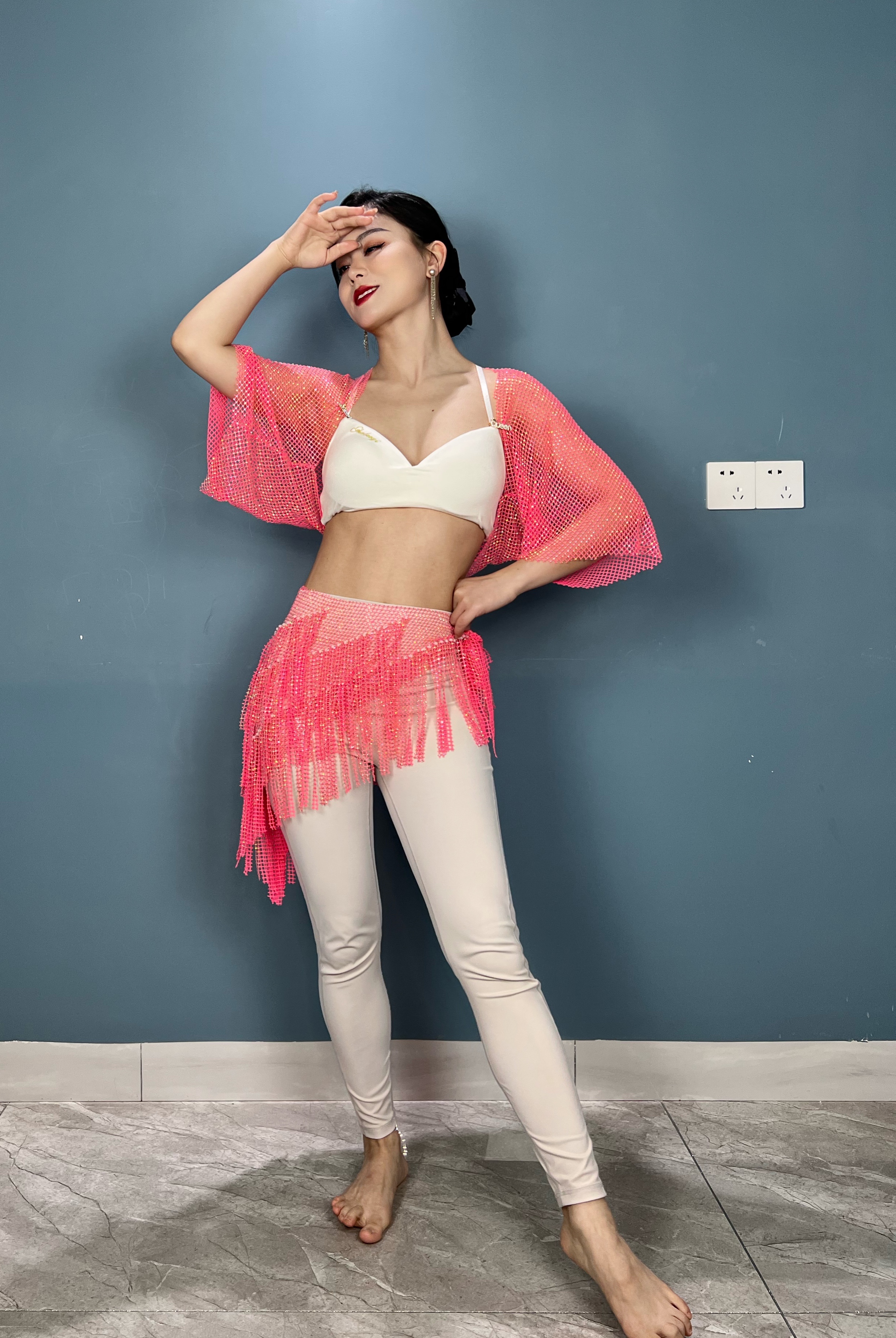 小妍家肚皮舞新款梦幻星河坎肩东方舞璀璨满钻上衣初学者演出服