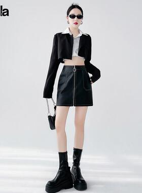 拉夏贝尔Puella韩版短款PU皮半身裙女纯色复古休闲带腰链包臀短裙