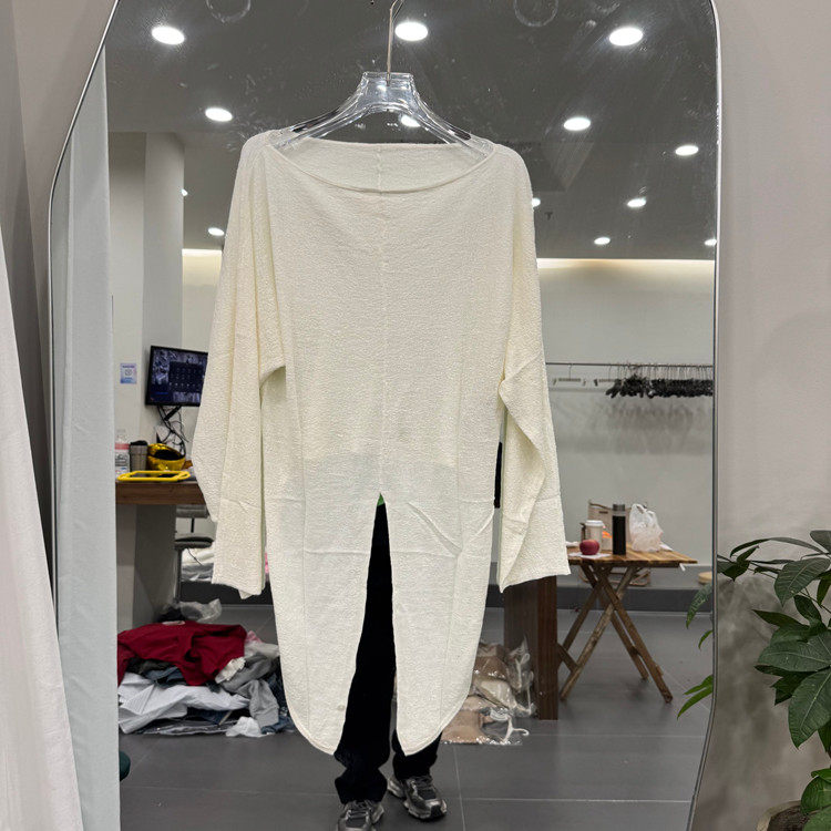 欧洲站2026春季新款时尚一字领纯色不规则长袖针织衫女款欧货