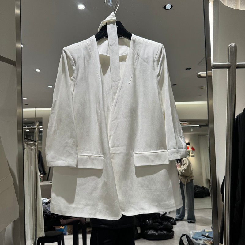 欧洲站2026春季新款时尚V领配丝巾极简风七分袖西装外套女欧货018