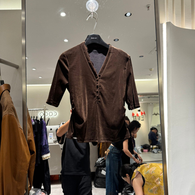 欧洲站V领纯色短袖上衣丝绒T恤女
