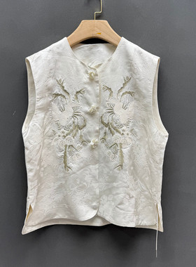 欧洲站2025冬季新款时尚立领盘扣新中式风刺绣马甲女款欧货251209