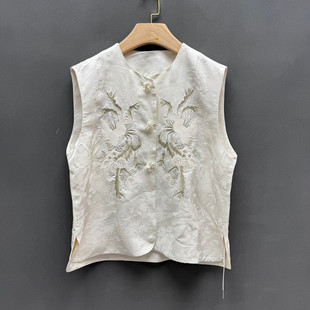 欧洲站2025冬季新款时尚立领盘扣新中式风刺绣马甲女款欧货251209