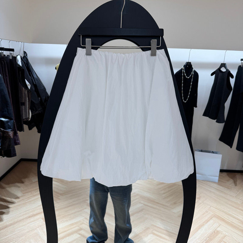 欧洲站2026春季新款时尚松紧腰简约风减龄花苞半身裙女款欧货1611