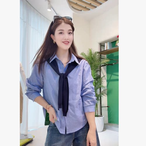 F26-6083B   深圳十佳服饰条纹衬衣（带披肩）