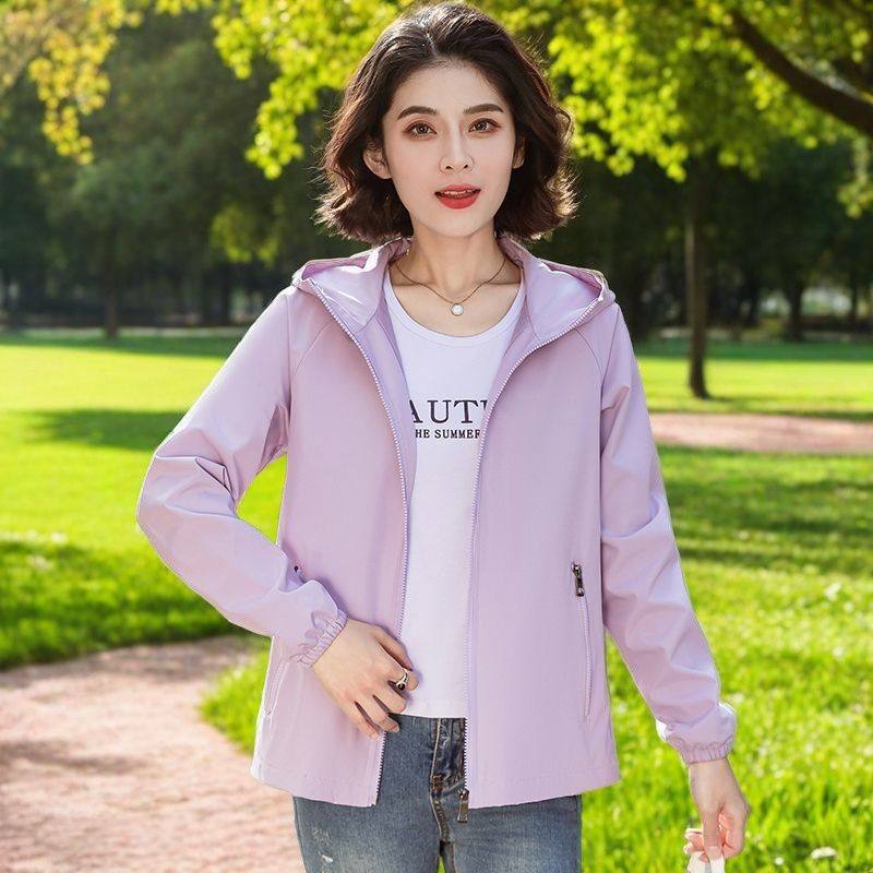 冲锋衣女春秋短款2025新款小个子连帽外套时尚宽松女士薄夹克上衣,户外/登山/野营/旅行用品,冲锋衣,淘宝优惠券,粉丝福利购,淘宝优惠卷