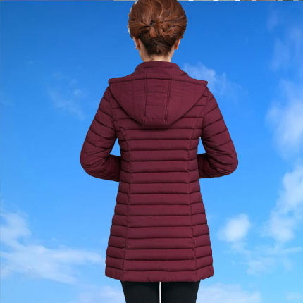 秋冬季妈妈棉衣女中长款中老年修身显瘦气质羽绒棉服时尚棉袄外套
