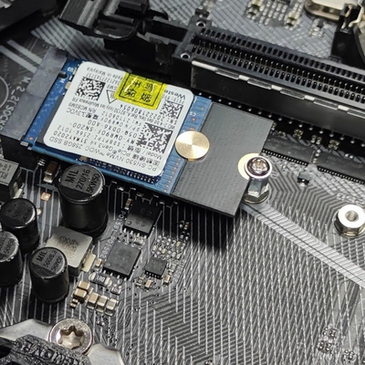 2230转2280固态硬盘延长加长支架