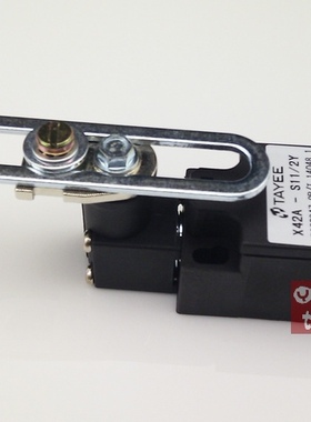 tayee行程开关x42A-S11 S02 H11 H02 H20 /2Y电梯限位开关