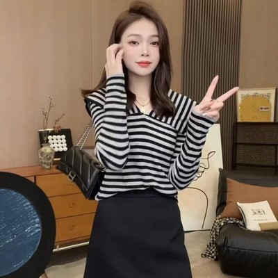 设计感长袖撞色条纹海军领