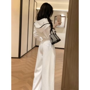 韩系巨好看穿搭一整套早春2026新款白色卫衣上衣女阔腿裤休闲套装